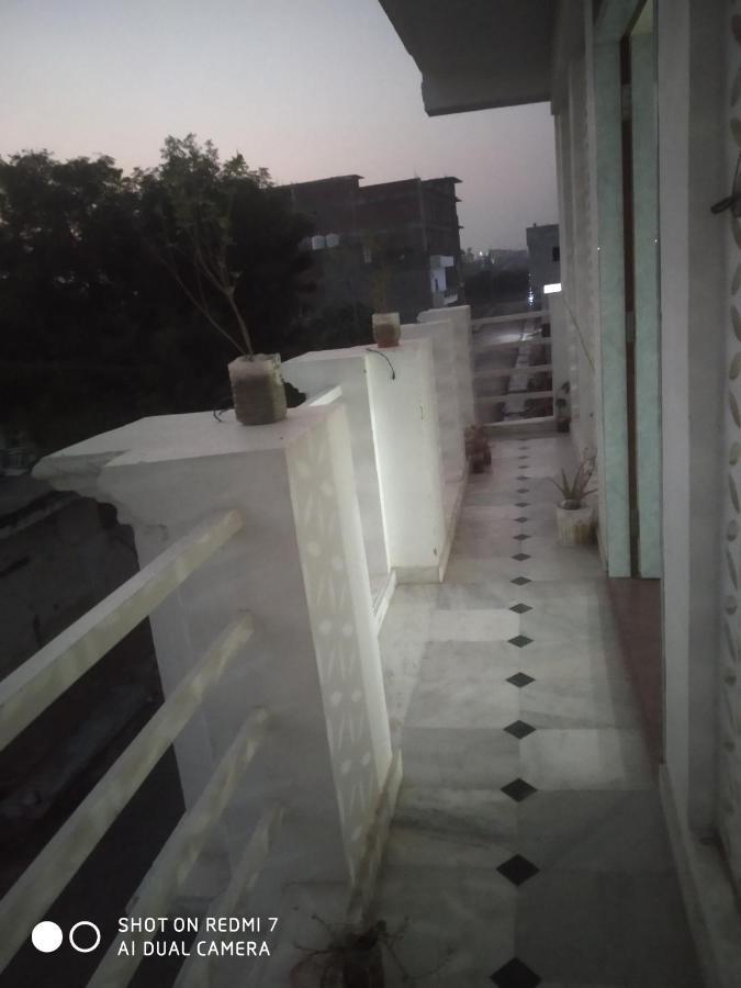 Hn Palace Homestay 아그라 외부 사진