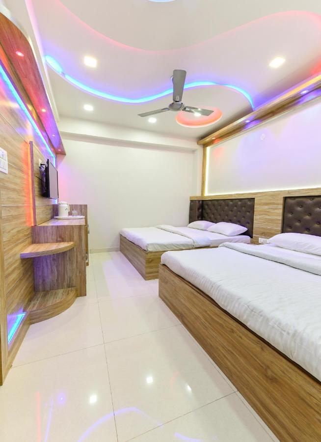 Hn Palace Homestay 아그라 외부 사진