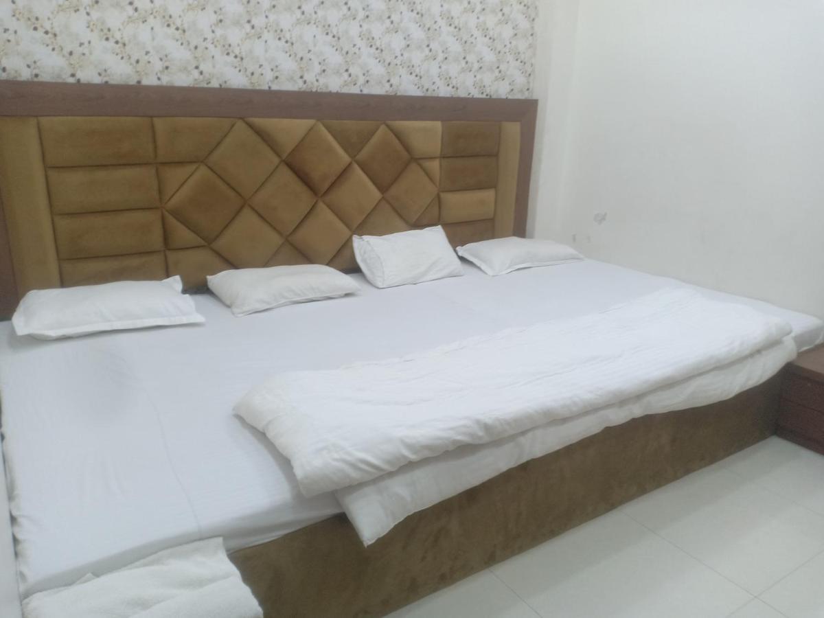 Hn Palace Homestay 아그라 객실 사진